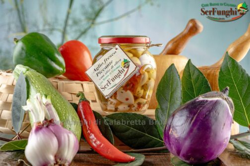 Aglio in olio di oliva piccante